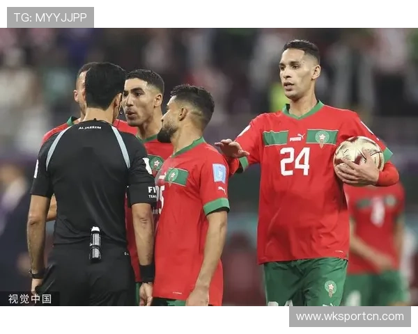 未报名球员入场，裁判该如何判罚规则才合理？