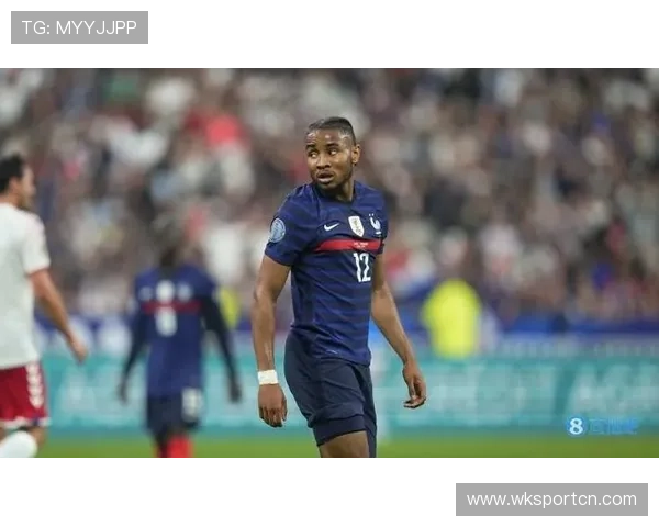 影锋与前腰切换：恩昆库的战术多样性